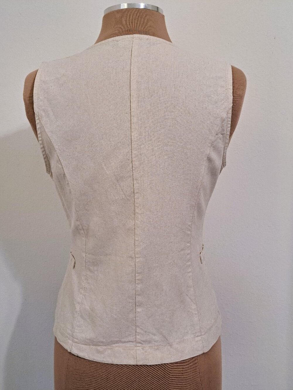 Everly Rowe Women's Linen Blend Vest Cream Color Size M - Picture 2 of 6